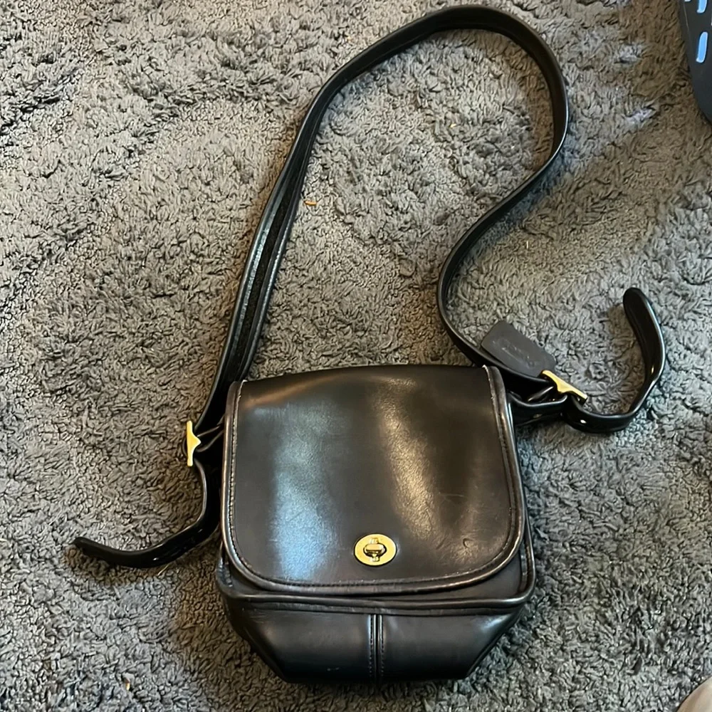 【希少】OLD COACH Dulles Bag leather black Coach F15658 Black Stitch Signature Leather Framed Carryall